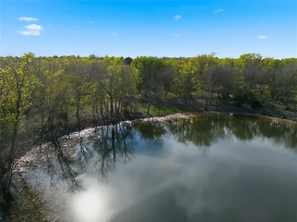 $479,298 | 196 County Road 144, Riesel, TX 76682