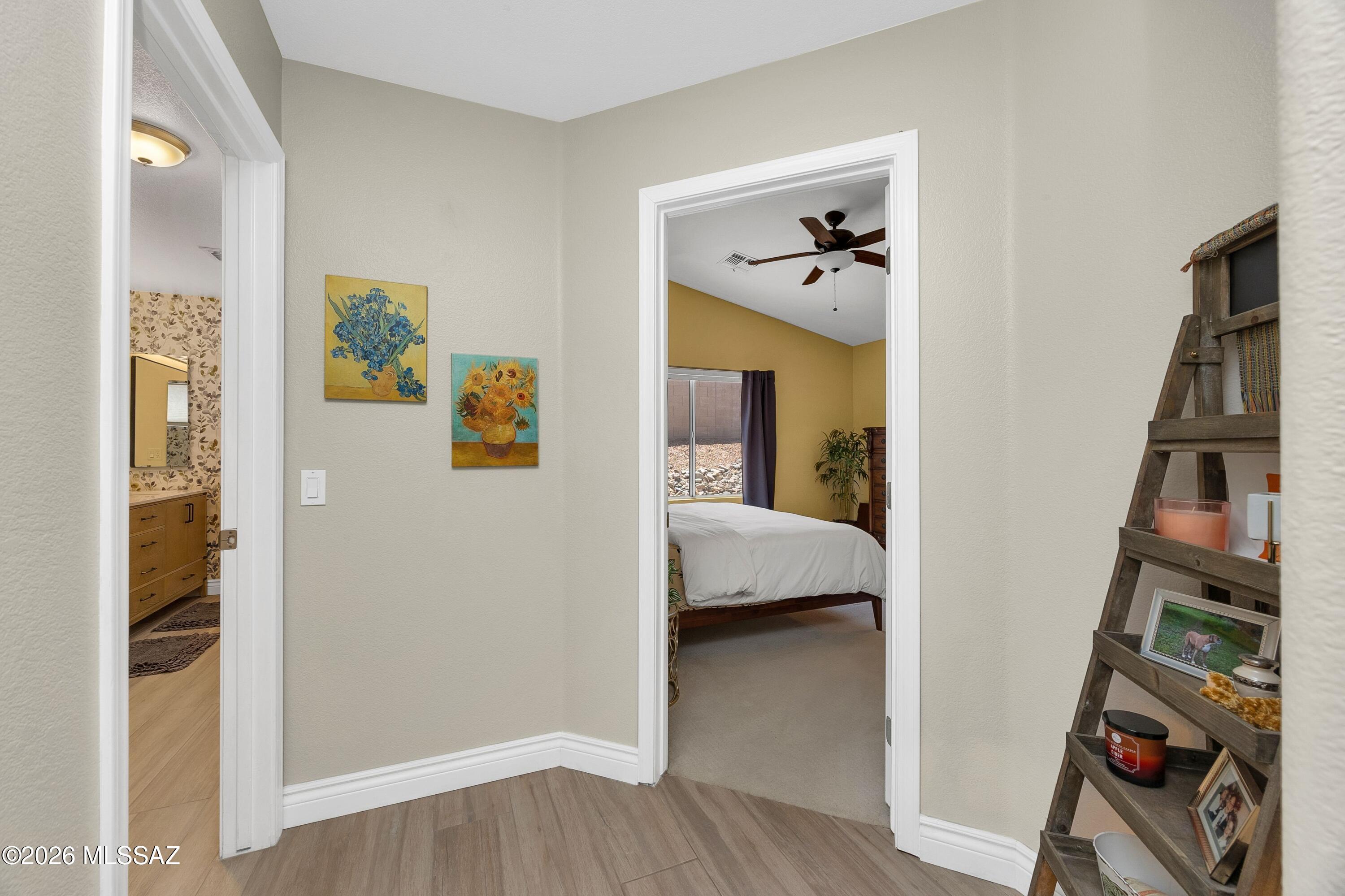 36925 South Ridgeview Boulevard Tucson, AZ 85739 - Photo 31 of 50 On to the #2 Owner's Suite