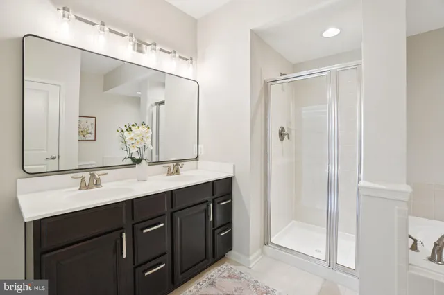 $564,900 | 2506 Hurston Lane, Unit G, Washington, DC 20018