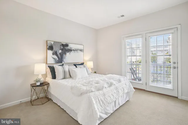 $564,900 | 2506 Hurston Lane, Unit G, Washington, DC 20018