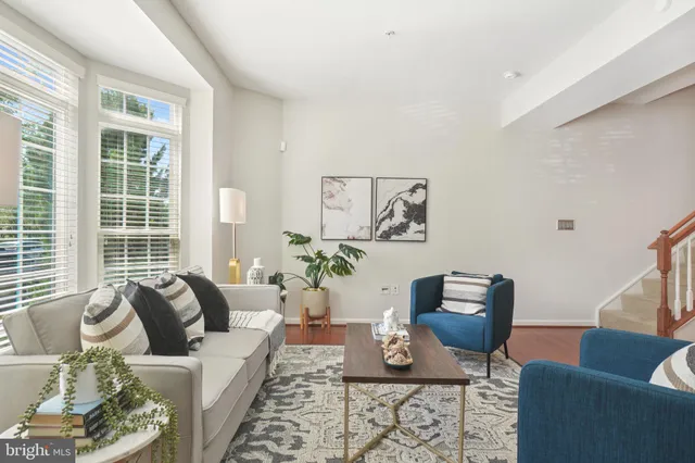 $564,900 | 2506 Hurston Lane, Unit G, Washington, DC 20018