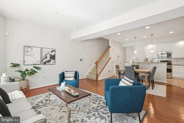 $564,900 | 2506 Hurston Lane, Unit G, Washington, DC 20018