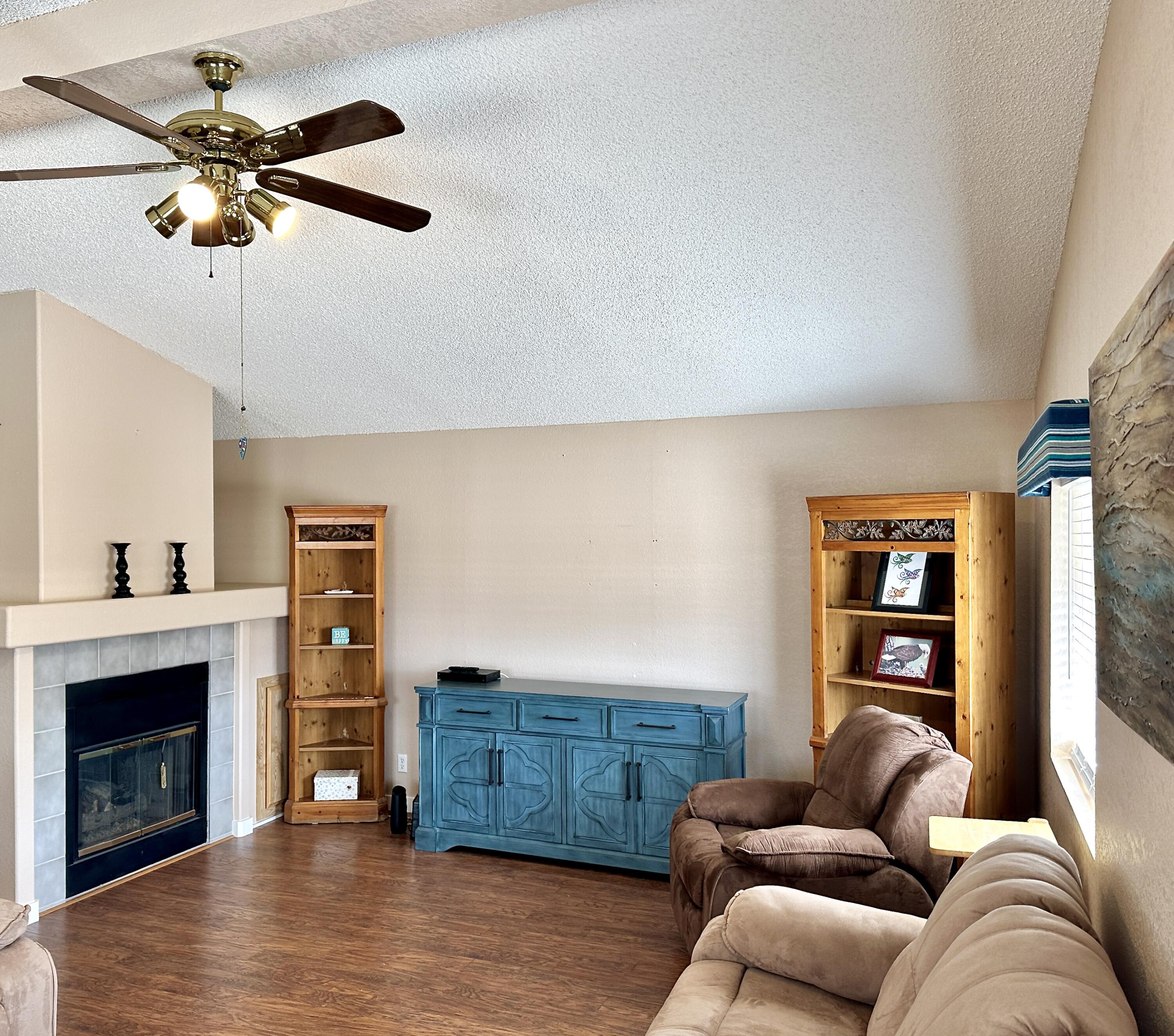 18070 Langlois Road, Unit 220 Desert Hot Springs, CA 92241 - Photo 4 of 30 Living Room