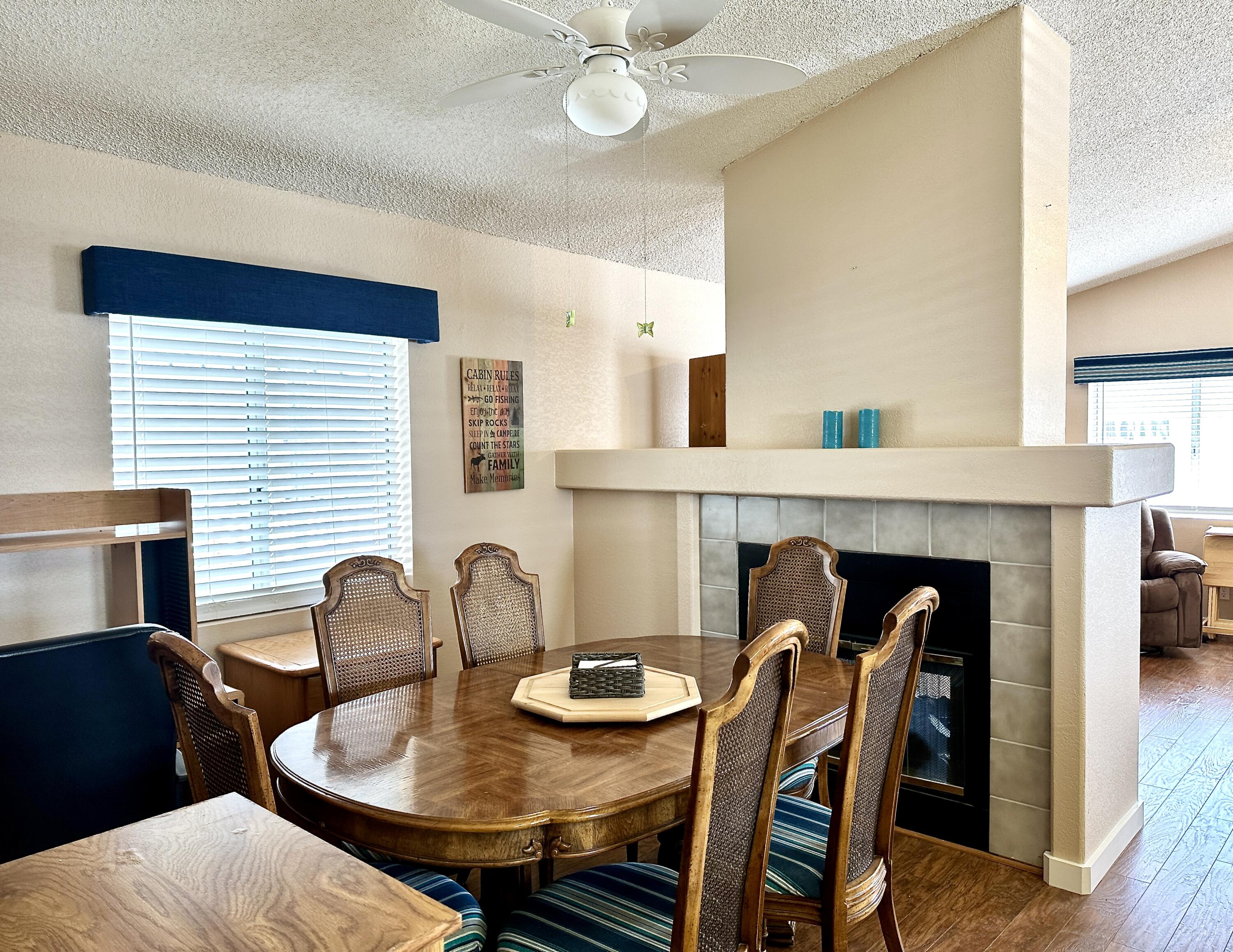 18070 Langlois Road, Unit 220 Desert Hot Springs, CA 92241 - Photo 6 of 30 Dining Room