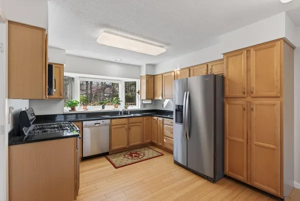 $845,000 | 1 Wildwood Drive, Unit 1, Cape Elizabeth, ME 04107