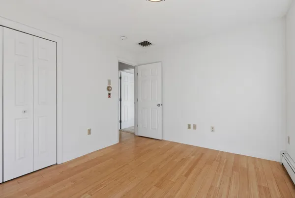 $845,000 | 1 Wildwood Drive, Unit 1, Cape Elizabeth, ME 04107