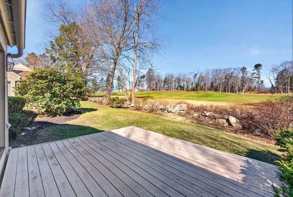 $845,000 | 1 Wildwood Drive, Unit 1, Cape Elizabeth, ME 04107