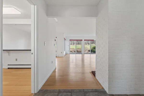 $845,000 | 1 Wildwood Drive, Unit 1, Cape Elizabeth, ME 04107