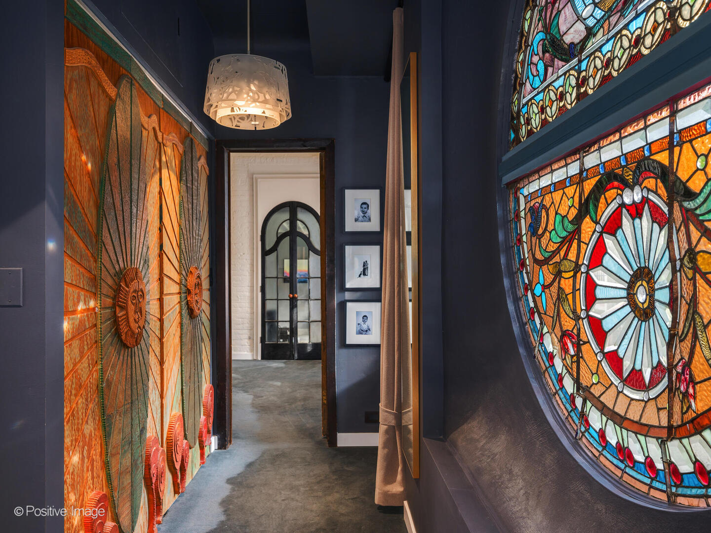 844 West Altgeld Street Chicago, IL 60614 - Photo 17 of 27 a view of a entryway door of the house