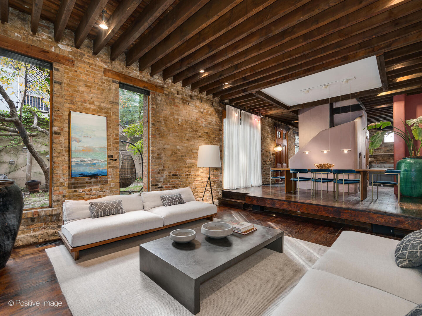 844 West Altgeld Street Chicago, IL 60614 - Photo 9 of 27 a living room with furniture and a large window