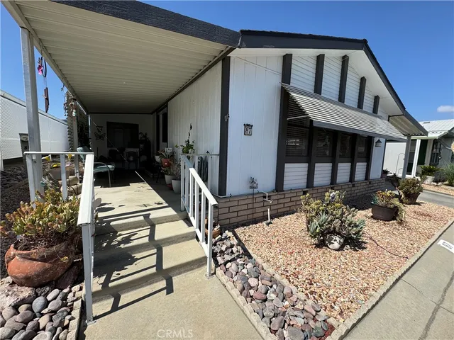 $115,000 | 24600 Mountain Avenue, Unit 87, Hemet, CA 92543
