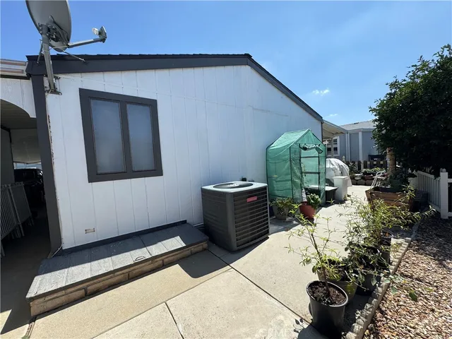 $115,000 | 24600 Mountain Avenue, Unit 87, Hemet, CA 92543