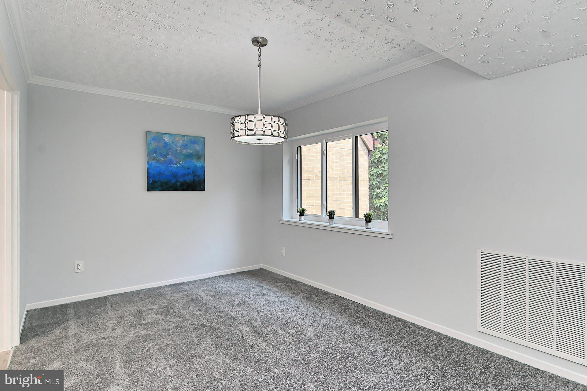 1631 Parkcrest Circle, Unit 300 Reston, VA 20190 - Photo 12 of 38