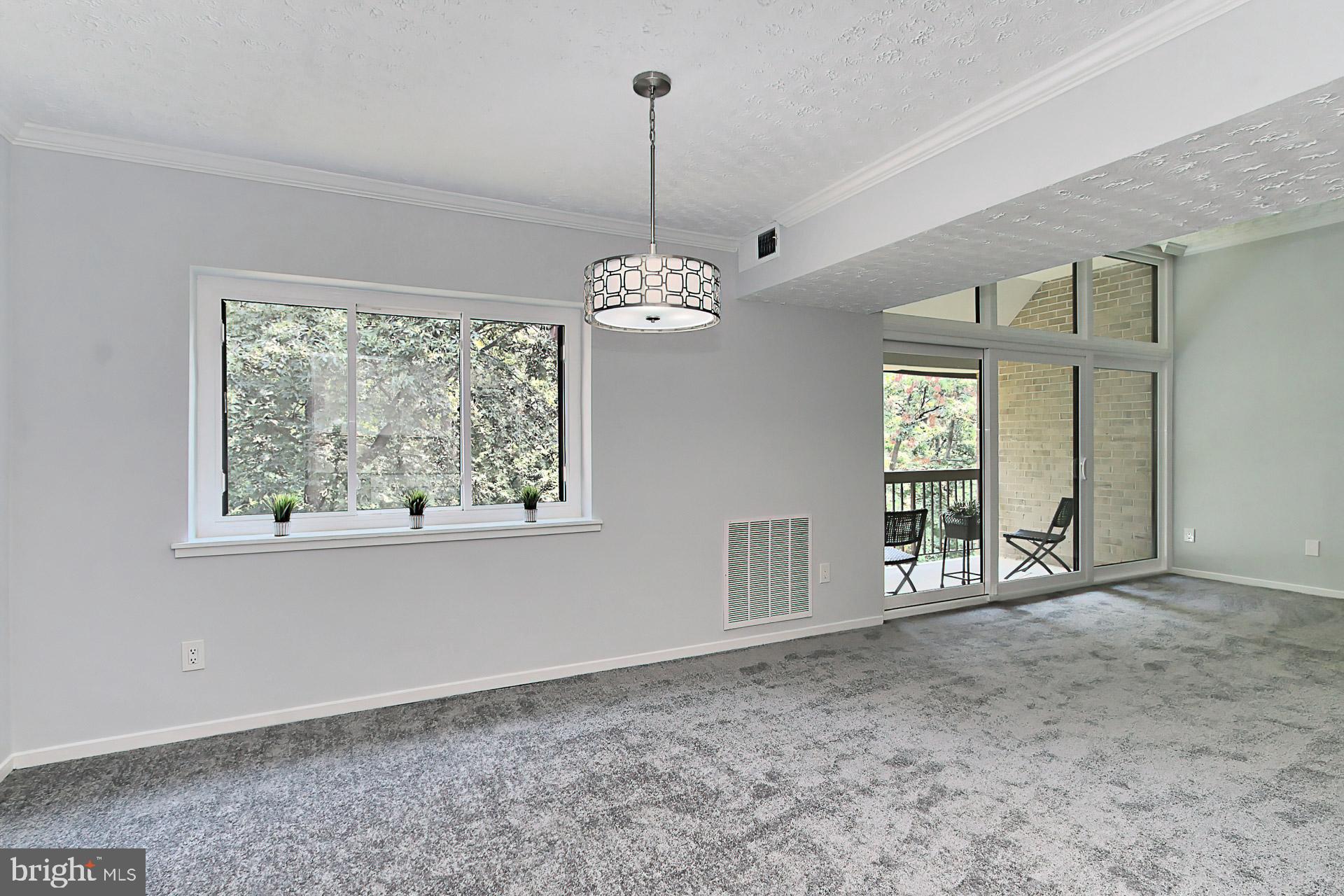 1631 Parkcrest Circle, Unit 300 Reston, VA 20190 - Photo 15 of 38