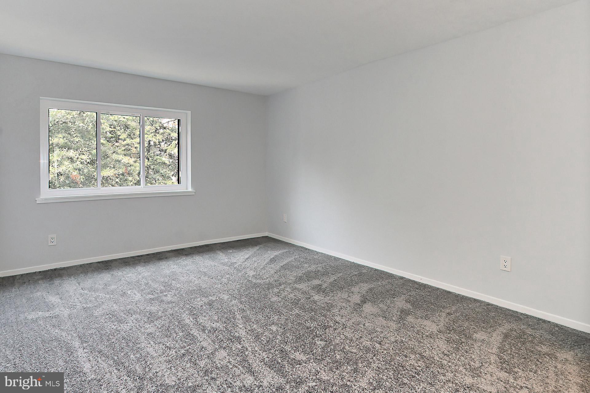 1631 Parkcrest Circle, Unit 300 Reston, VA 20190 - Photo 22 of 38