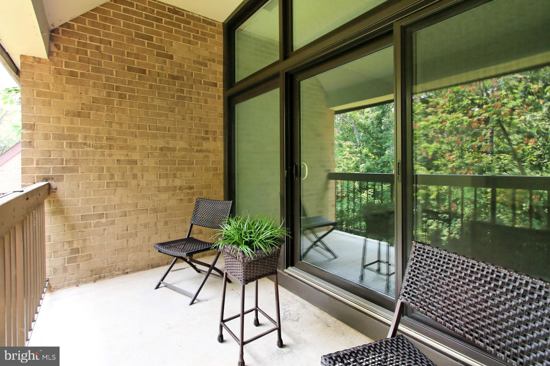 1631 Parkcrest Circle, Unit 300 Reston, VA 20190 - Photo 32 of 38