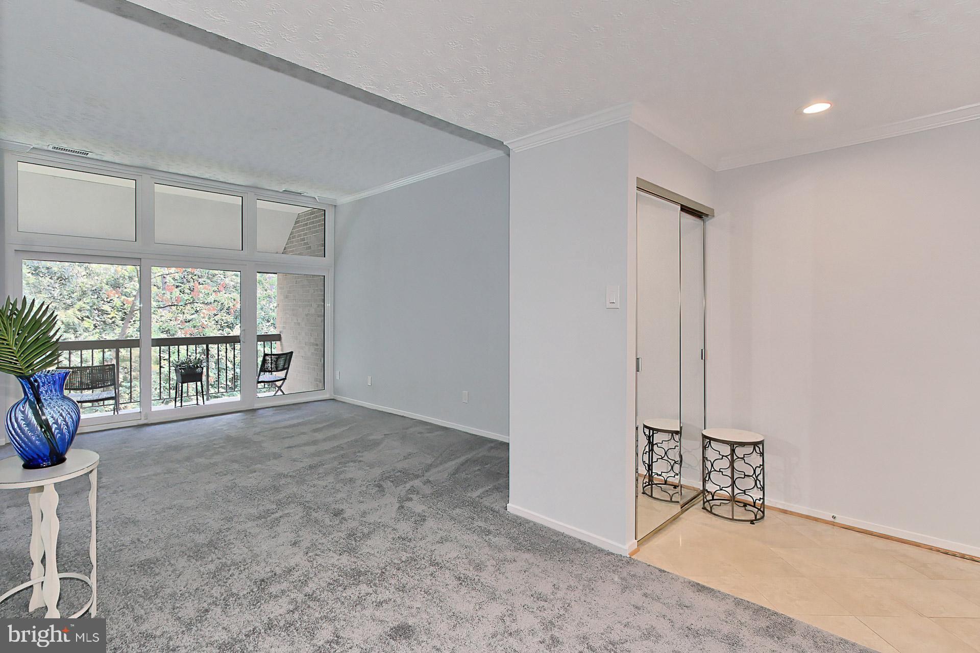 1631 Parkcrest Circle, Unit 300 Reston, VA 20190 - Photo 6 of 38