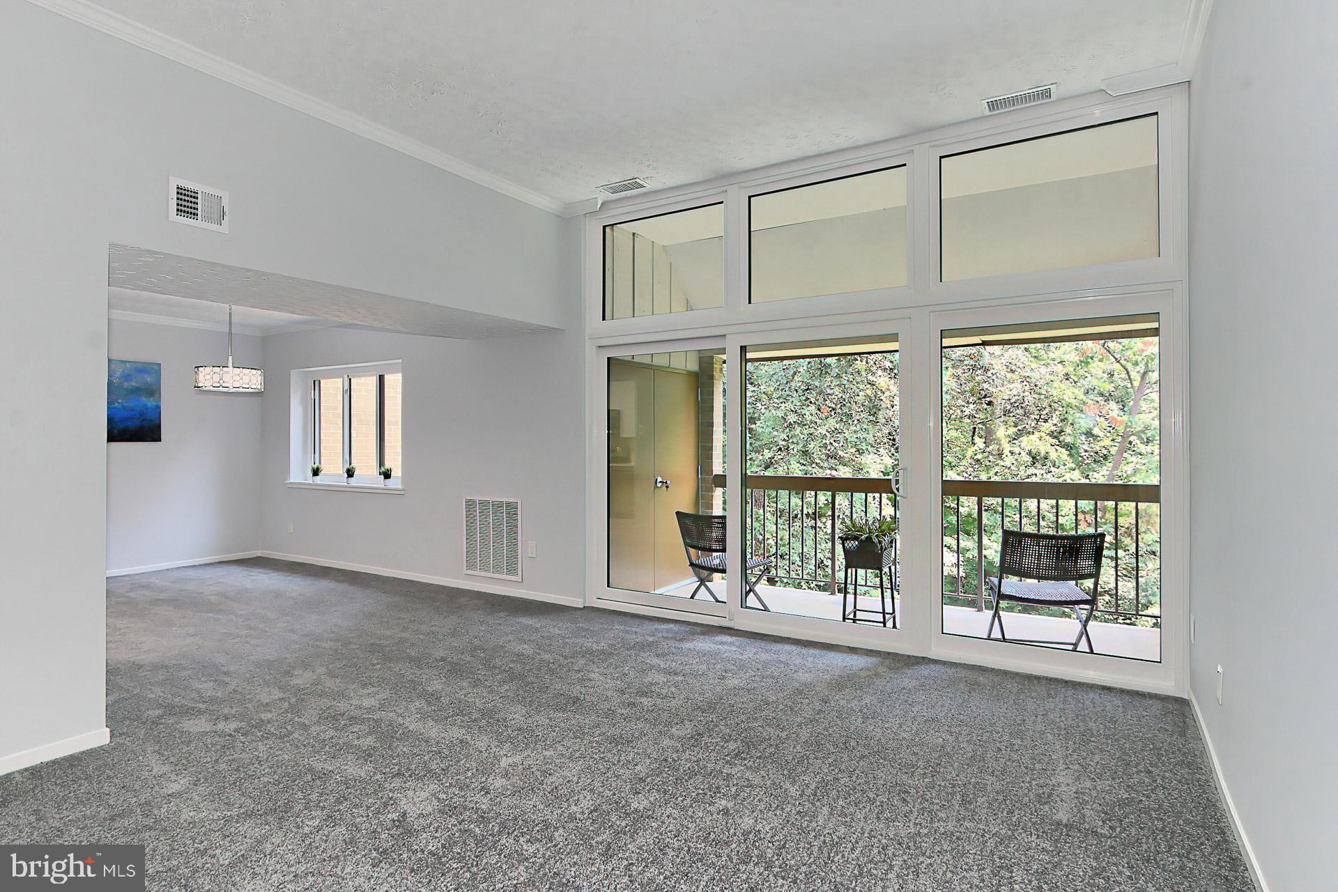 1631 Parkcrest Circle, Unit 300 Reston, VA 20190 - Photo 8 of 38