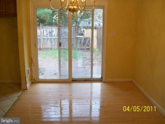 9290 Taney Road Manassas, VA 20110 - Photo 3 of 7 Dining Room