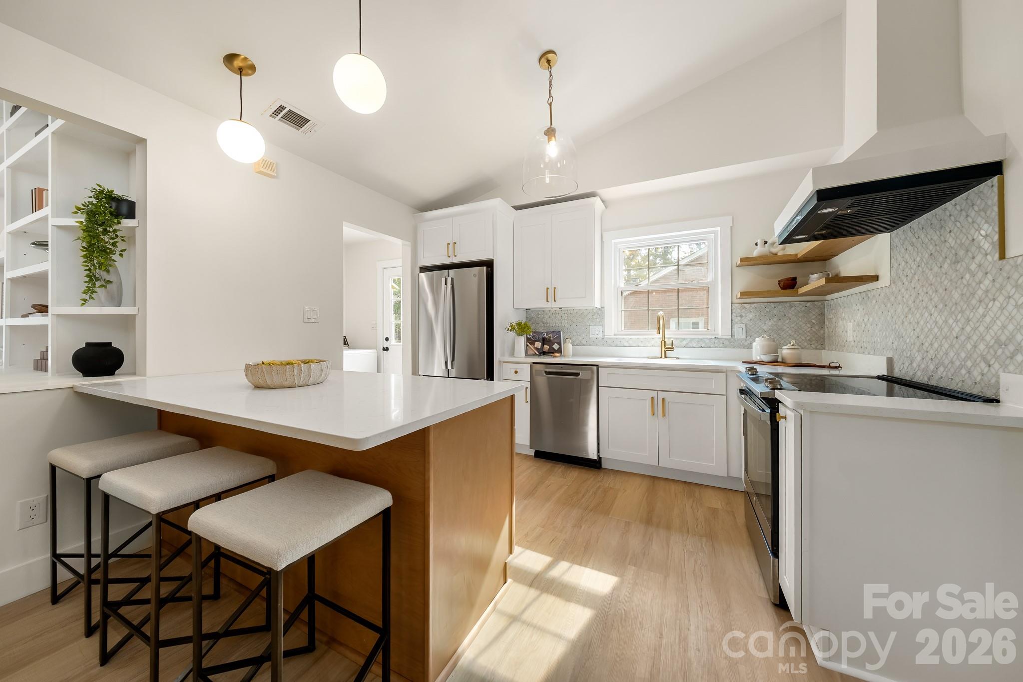 6815 Old Post Road Charlotte, NC 28212 - Photo 8 of 24 Gallery Image 8