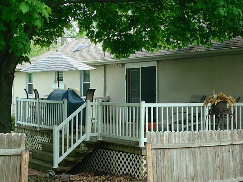 2725 East Thompson Road Indianapolis, IN 46227 - Photo 14 of 16 Gallery Image 14