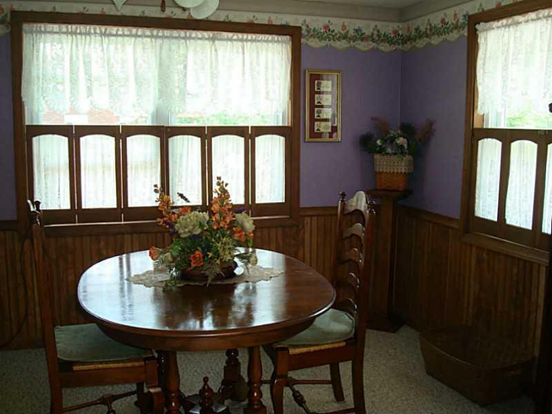 2725 East Thompson Road Indianapolis, IN 46227 - Photo 7 of 16 Gallery Image 7