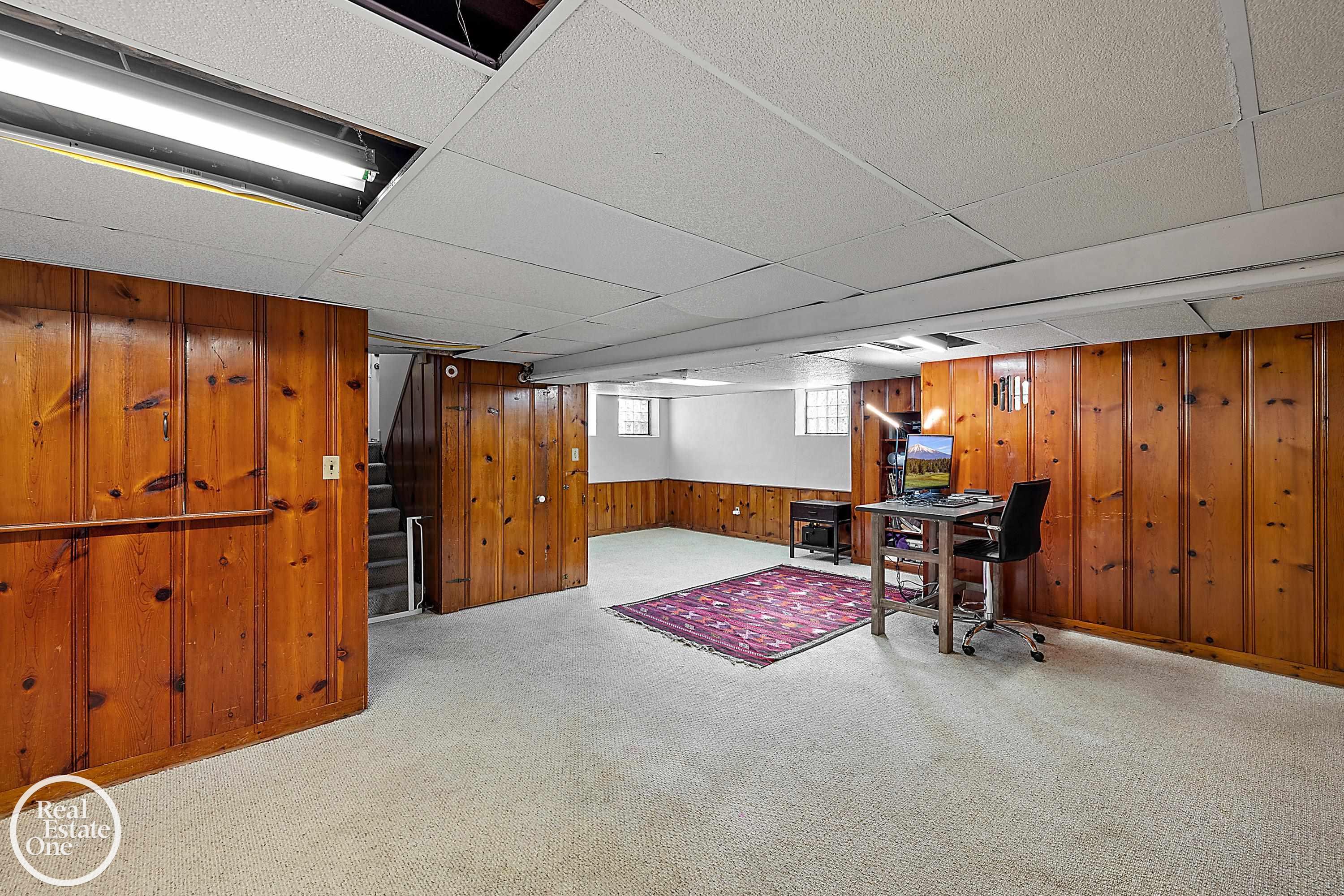 277 Merriweather Road Grosse Pointe Farms, MI 48236 - Photo 27 of 51