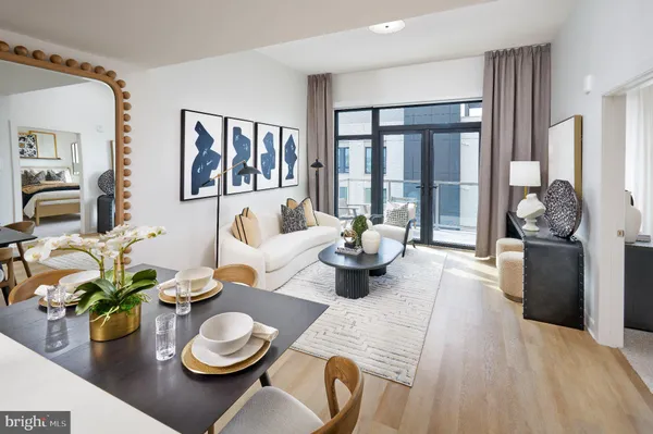 $9,095 | 2700 Main Line Boulevard, Unit 811, Alexandria, VA 22301