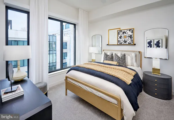 $9,095 | 2700 Main Line Boulevard, Unit 811, Alexandria, VA 22301