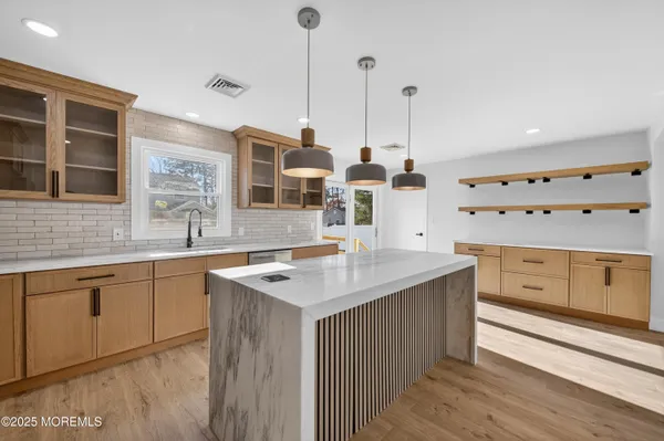 $550,000 | 1627 Adams Avenue, Toms River, NJ 08753