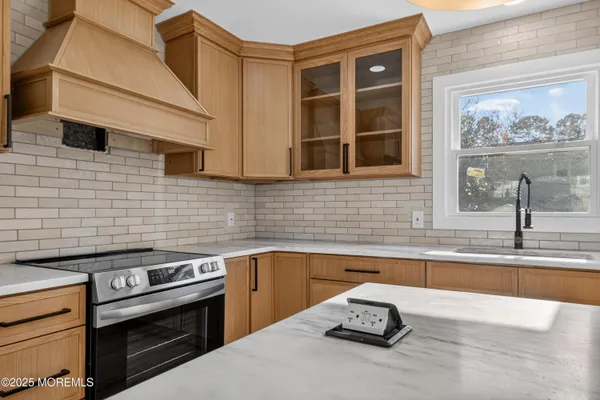 $550,000 | 1627 Adams Avenue, Toms River, NJ 08753