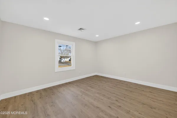 $550,000 | 1627 Adams Avenue, Toms River, NJ 08753