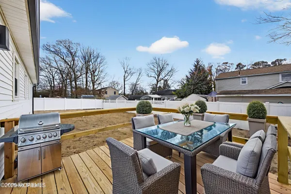 $550,000 | 1627 Adams Avenue, Toms River, NJ 08753