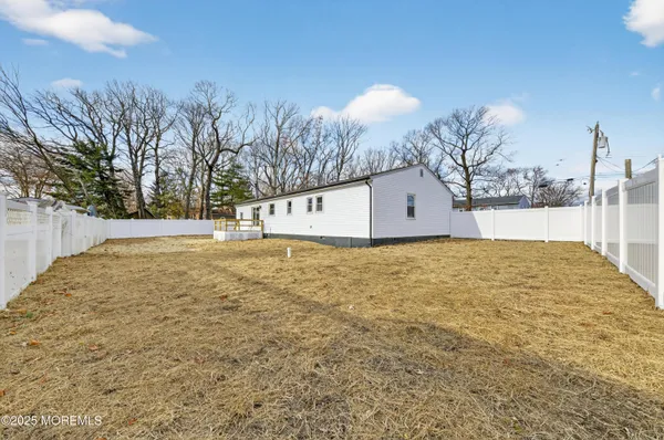 $550,000 | 1627 Adams Avenue, Toms River, NJ 08753