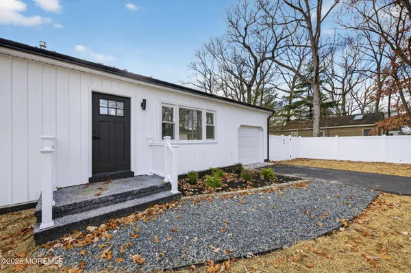 $550,000 | 1627 Adams Avenue, Toms River, NJ 08753