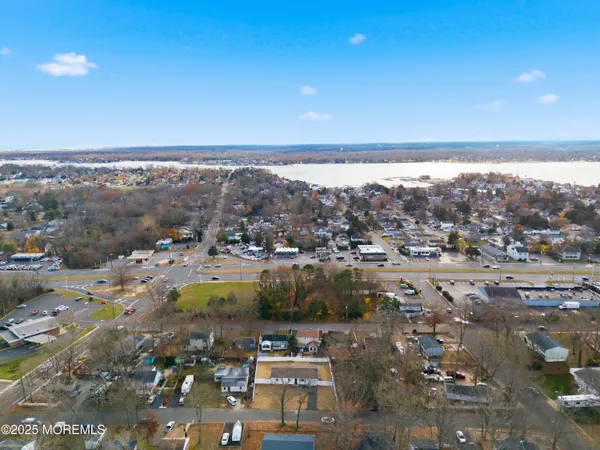 $550,000 | 1627 Adams Avenue, Toms River, NJ 08753