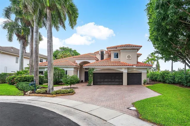 $2,095,000 | 6599 Northwest 33rd Avenue, Boca Raton, FL 33496