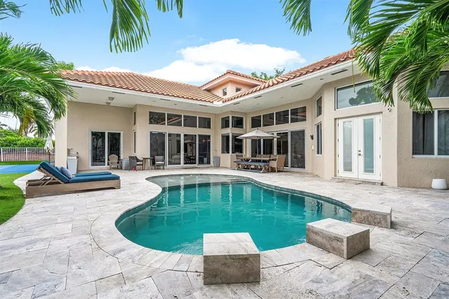 $2,095,000 | 6599 Northwest 33rd Avenue, Boca Raton, FL 33496