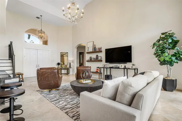 $2,095,000 | 6599 Northwest 33rd Avenue, Boca Raton, FL 33496