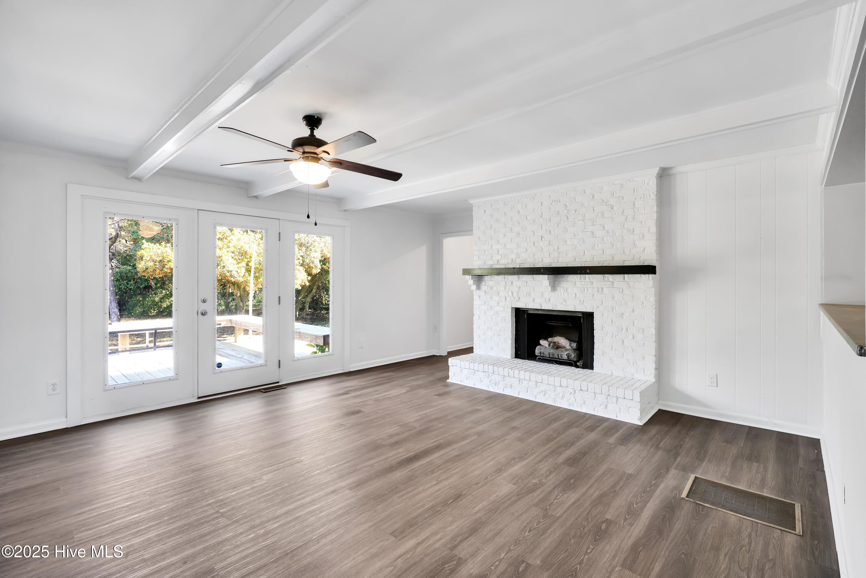 115 Ridgeway Drive Wilmington, NC 28409 - Photo 12 of 37 115RidgewayDrive-12