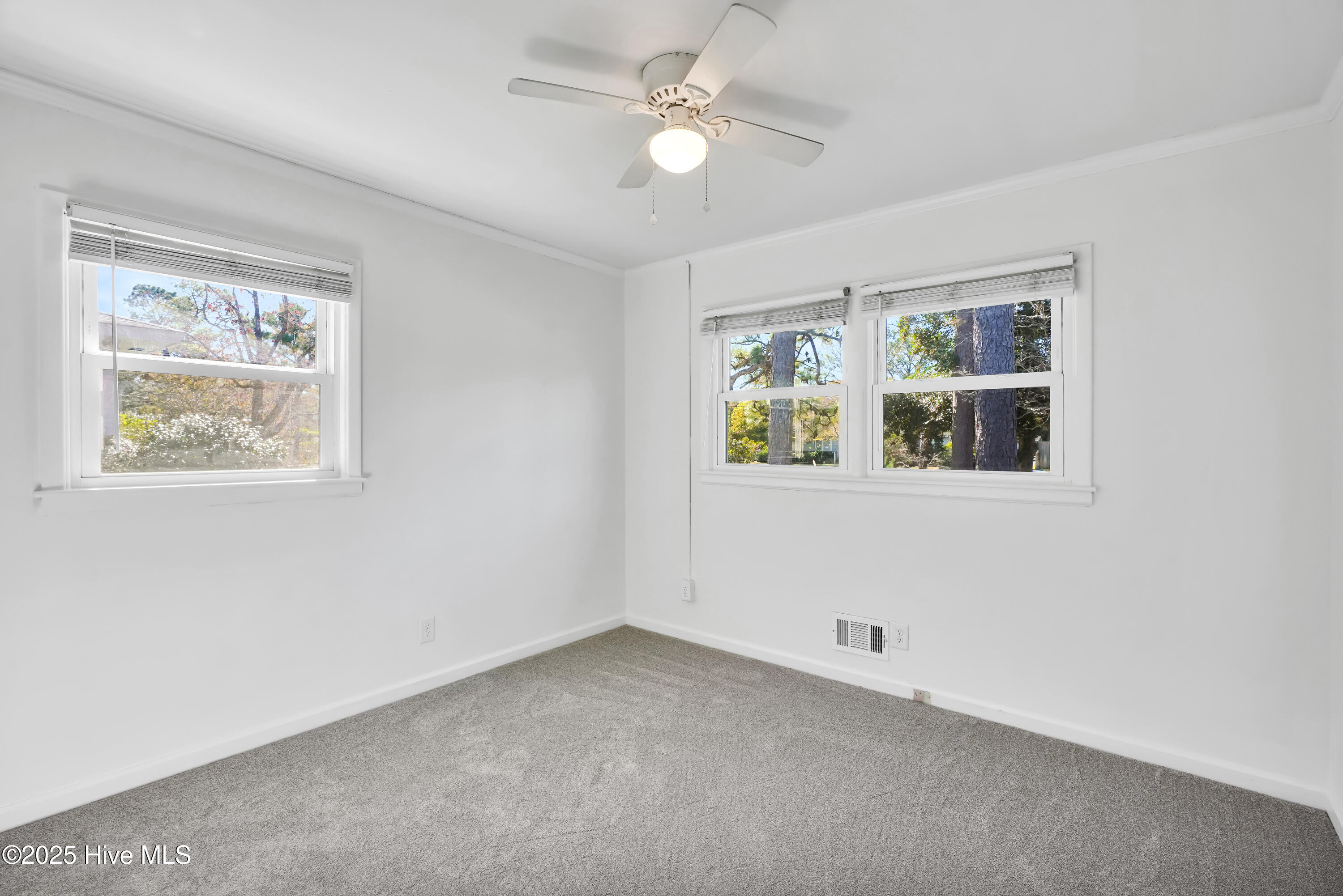 115 Ridgeway Drive Wilmington, NC 28409 - Photo 26 of 37 115RidgewayDrive-26