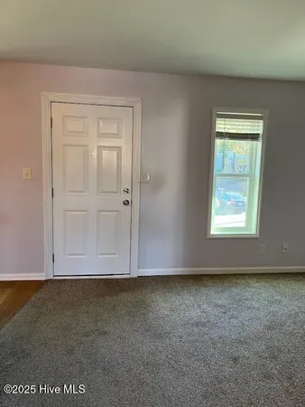 $1,200 | 2548 Flint Drive, Wilmington, NC 28401