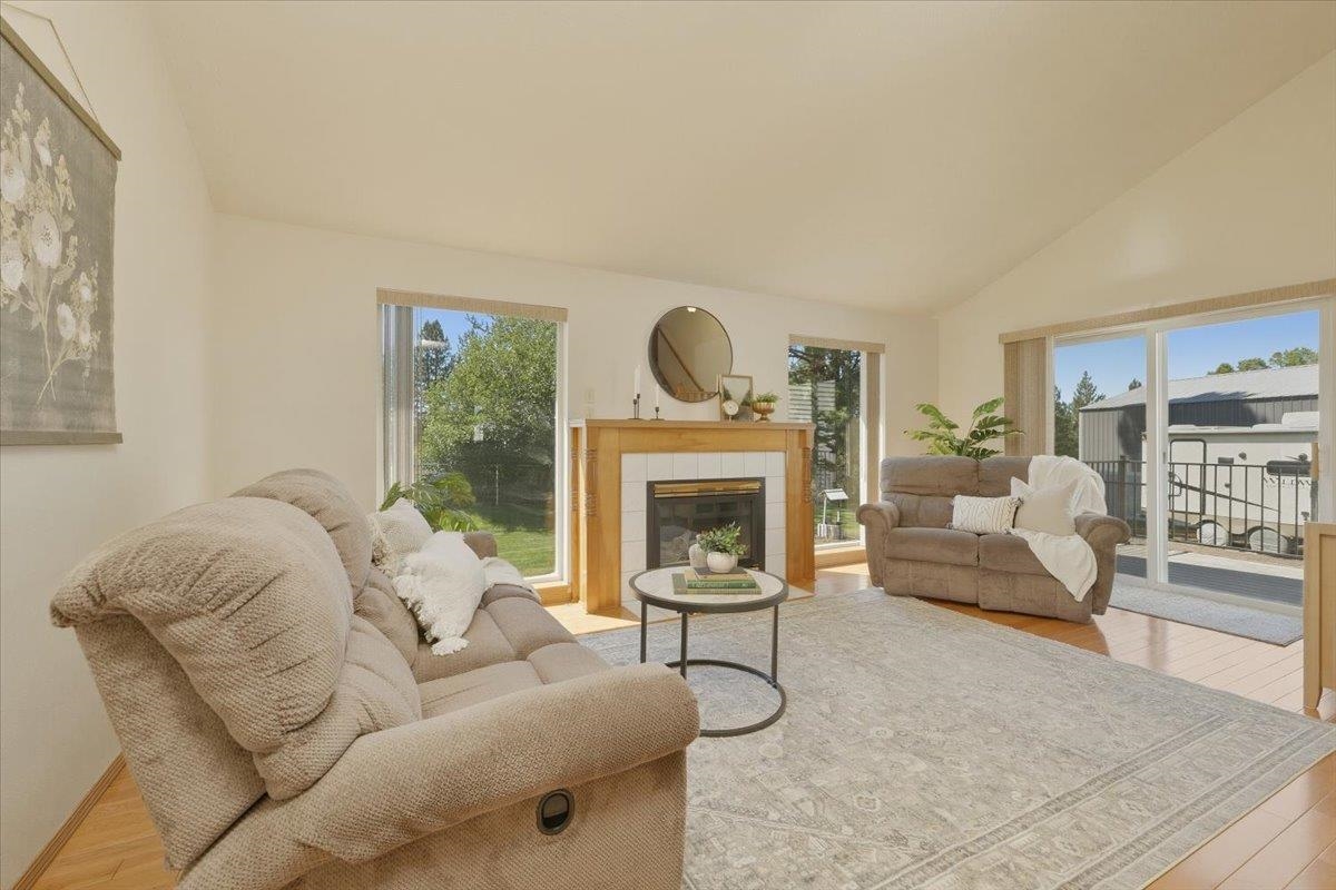 3403 East Buckley Court Mead, WA 99021 - Photo 4 of 31