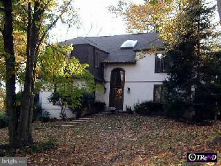 16 Roberts Road Newtown Square, PA 19073 - Photo 1 of 1