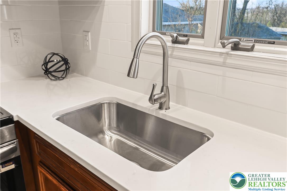 2023 Church Road Allentown, PA 18104 - Photo 13 of 37