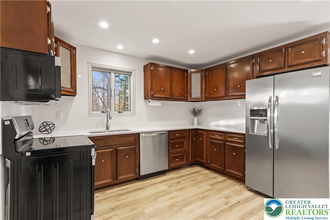 2023 Church Road Allentown, PA 18104 - Photo 14 of 37