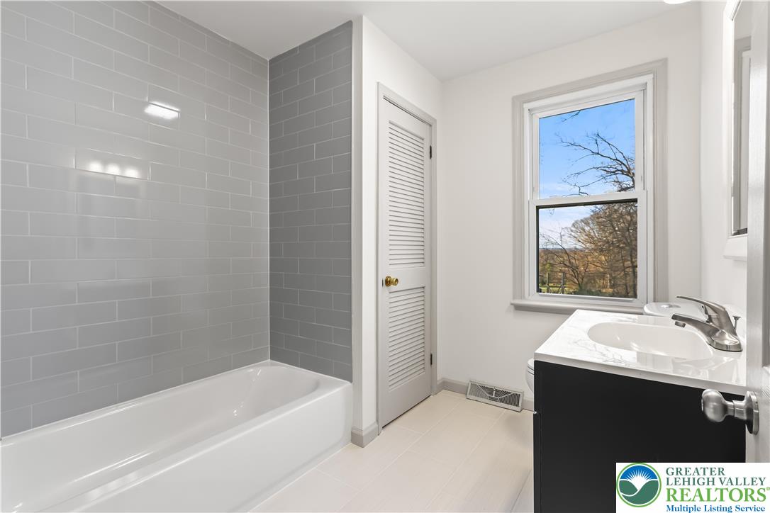 2023 Church Road Allentown, PA 18104 - Photo 21 of 37