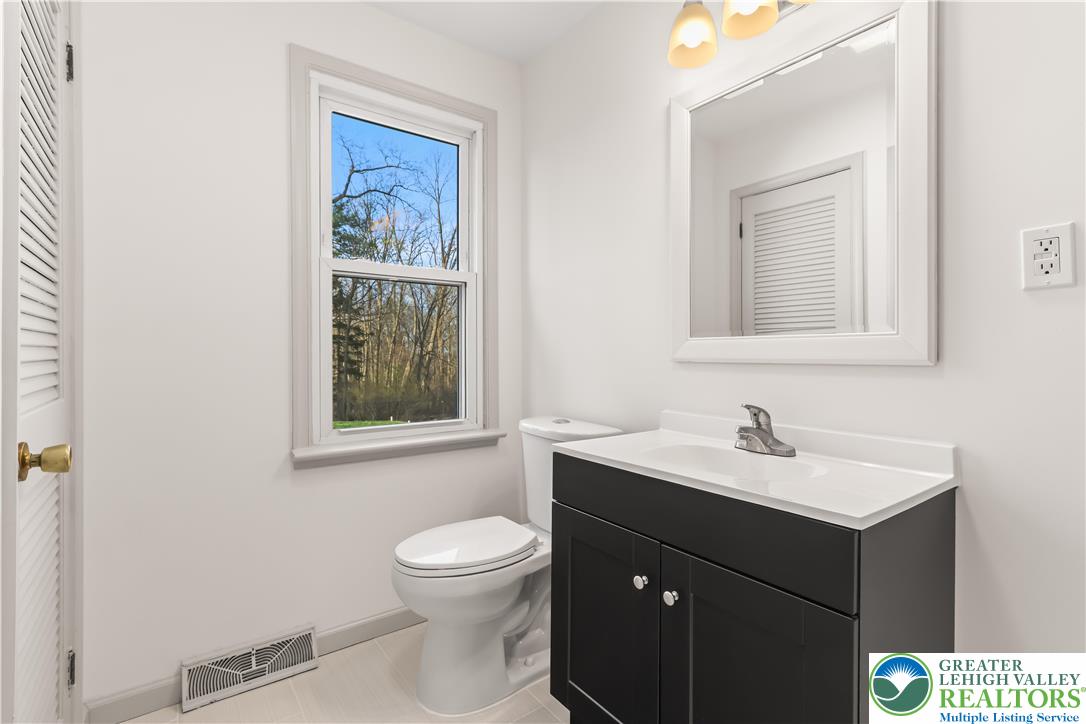 2023 Church Road Allentown, PA 18104 - Photo 22 of 37