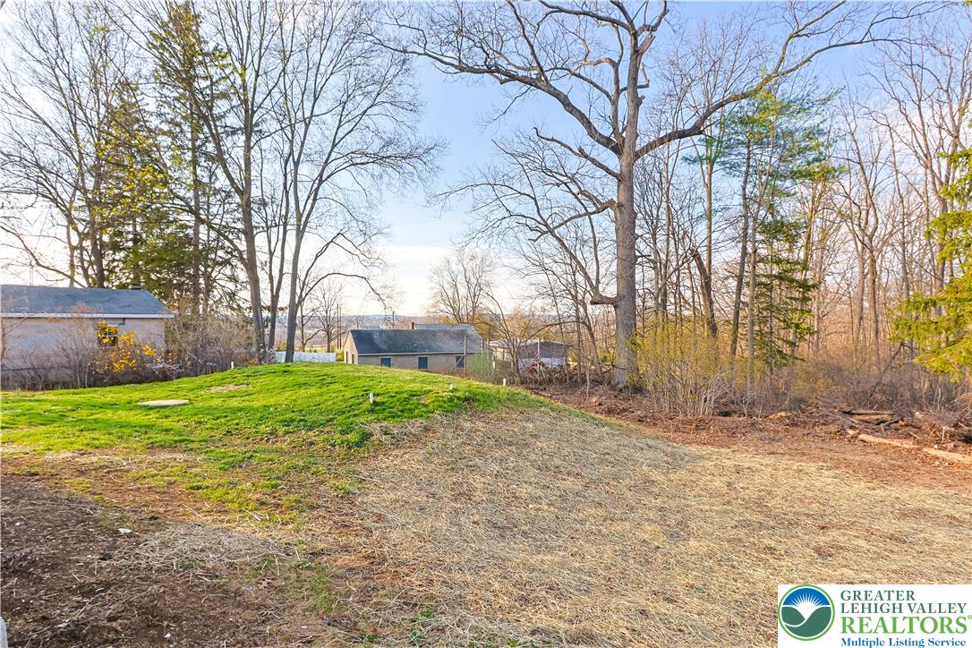 2023 Church Road Allentown, PA 18104 - Photo 35 of 37