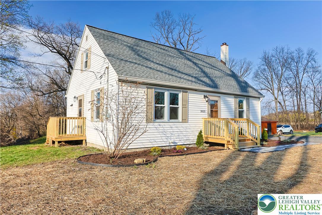 2023 Church Road Allentown, PA 18104 - Photo 5 of 37